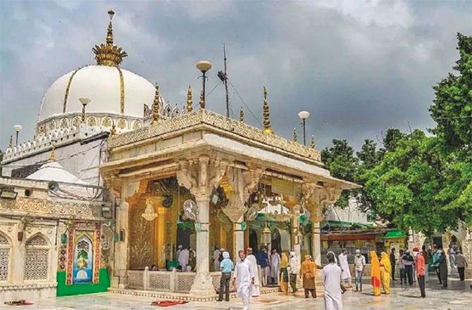 Ajmer Sharif is the center of devotion for devotees from all over the world, incitement against it is intolerable. Photo: INN